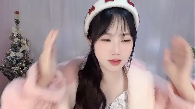 Pinkgirl520 online show from 02-03-26, 02:21