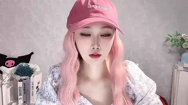 Pinkgirl520 online show from 04-10-26, 01:27