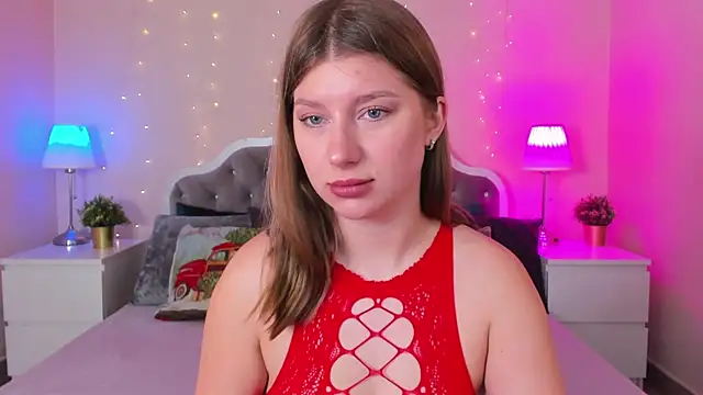 Snapshot of katymeaw chatting on 01-13-26, 01:44 katymeaw online show from 01-13-26, 01:44