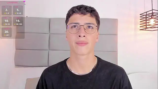 JoshClaarktt online show from 04-19-26, 04:01