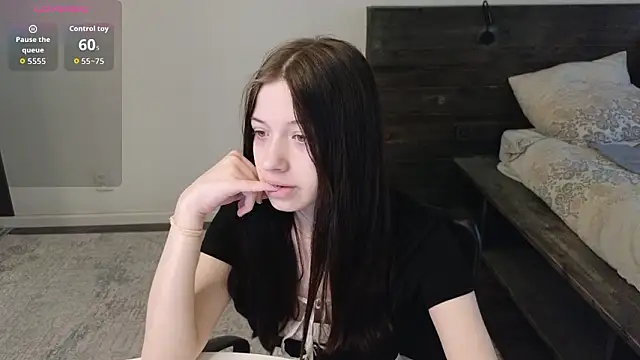 AlicePowells online show from 03-21-26, 04:17