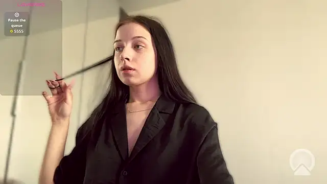 AlicePowells online show from 06-12-26, 09:30