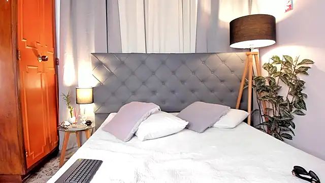 Andy Belier23 online show from 03-29-26, 02:39