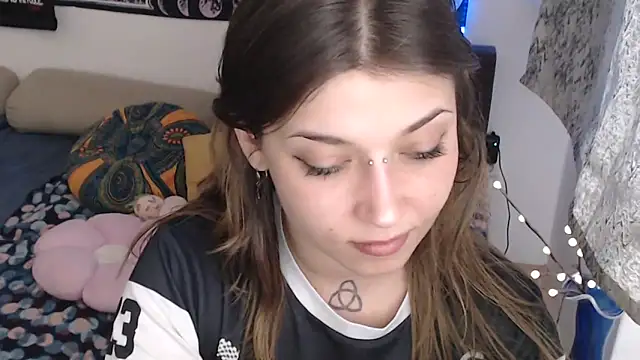 AlienforTwenty online show from 03-21-26, 09:25