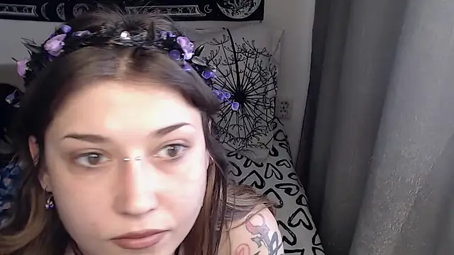 AlienforTwenty online show from 04-23-26, 08:35