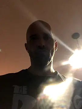 Nenelarge69 online show from 12-14-25, 12:05