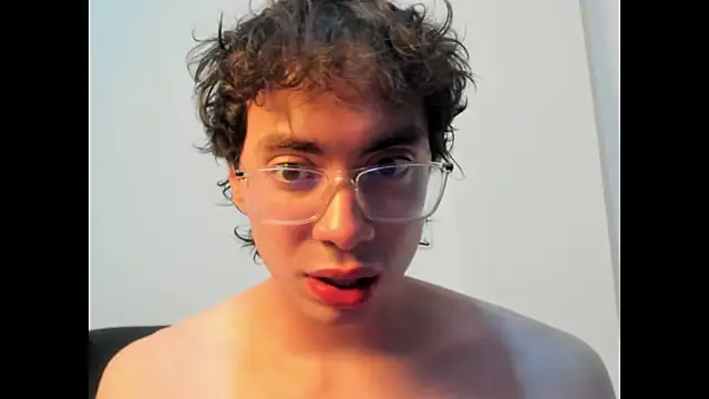 Snapshot of sam_lilith081 chatting on 05-13-26, 05:21 sam lilith081 online show from 05-13-26, 05:21