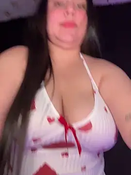 Snapshot of Ivy_19 chatting on 12-17-25, 09:10 Ivy 19 online show from 12-17-25, 09:10