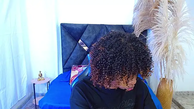 angelll18  online show from 03-28-26, 09:03