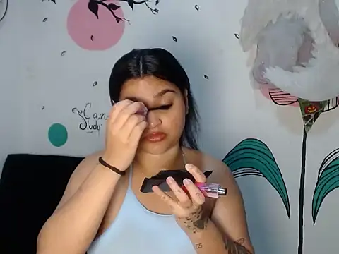 loveShae   online show from 12-14-25, 03:34