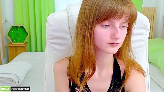 Miss Alisa  online show from 04-04-26, 03:09