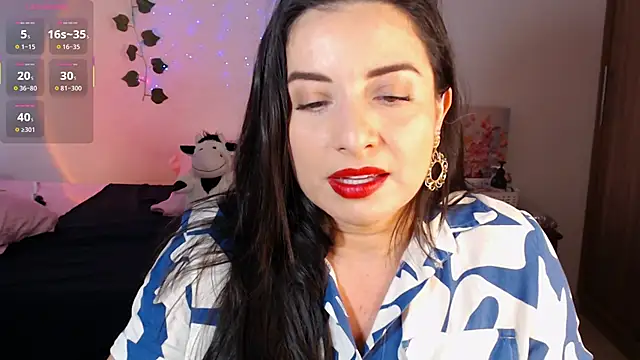 Karlinlive online show from 01-12-26, 06:57