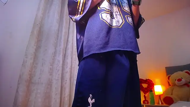 Snapshot of TOMBOYSEXX chatting on 02-16-26, 08:05 TOMBOYSEXX online show from 02-16-26, 08:05