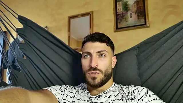Snapshot of mark_ariete chatting on 07-06-26, 02:36 mark ariete online show from 07-06-26, 02:36