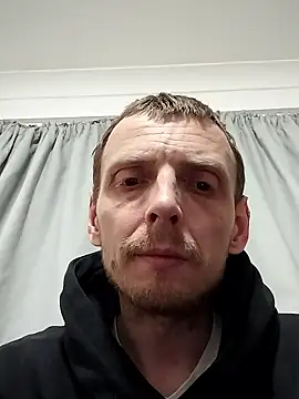 CrookedBunk3527 online show from 01-11-26, 07:52