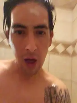 Snapshot of Subsexe chatting on 12-14-25, 04:51 Subsexe online show from 12-14-25, 04:51