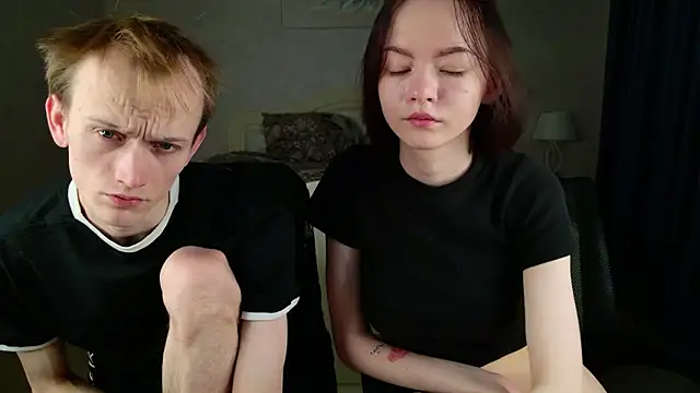 Snapshot of WeksaMur chatting on 02-11-26, 09:20 WeksaMur online show from 02-11-26, 09:20