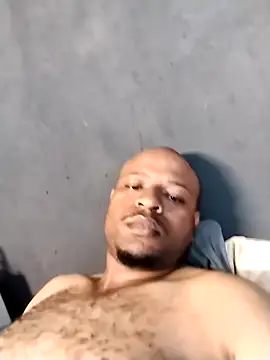 Snapshot of Daisynet chatting on 12-14-25, 12:43 Daisynet online show from 12-14-25, 12:43