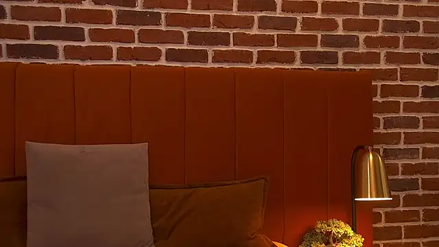 Audrey Eden online show from 12-18-25, 06:41