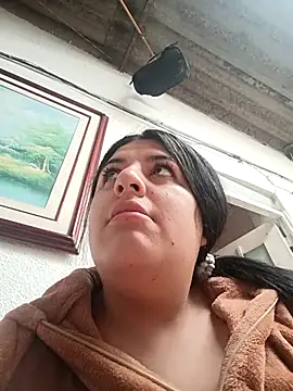 Snapshot of Naoomii1 chatting on 12-14-25, 03:17 Naoomii1 online show from 12-14-25, 03:17