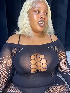 THICKBARBIE32 online show from 07-01-26, 01:07