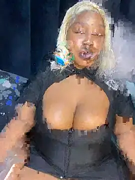 THICKBARBIE32 online show from 07-10-26, 12:59