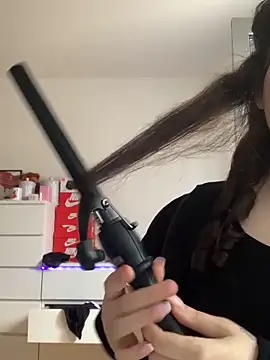 Snapshot of Melissaa00 chatting on 03-12-26, 02:01 Melissaa00 online show from 03-12-26, 02:01