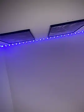 Melissaa00 online show from 04-27-26, 03:32