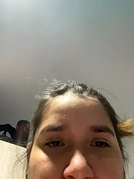 Snapshot of R-OMINALAPELIGROSA21 chatting on 12-15-25, 01:21 R-OMINALAPELIGROSA21 online show from 12-15-25, 01:21