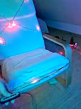 Ghost Pie online show from 12-19-25, 05:42