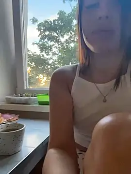 Lira Fayeee online show from 06-12-26, 03:05