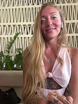 OpheliaRoxx online show from 02-02-26, 04:00