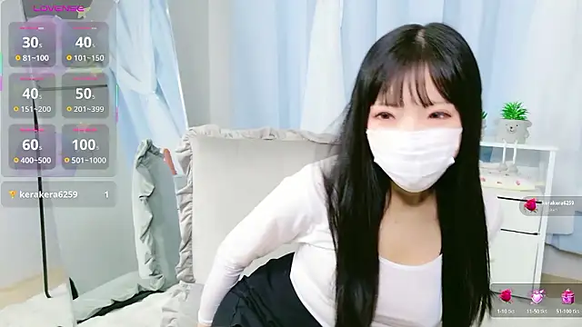 Snapshot of Miku_G chatting on 12-15-25, 11:03 Miku G online show from 12-15-25, 11:03