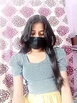 Snapshot of Naina-19 chatting on 12-16-25, 06:29 Naina-19 online show from 12-16-25, 06:29