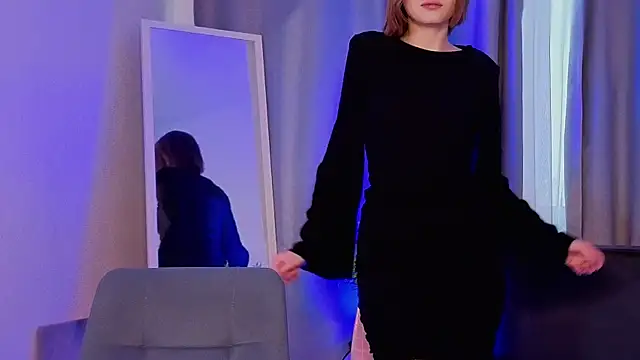 Leyla crsh online show from 02-13-26, 11:39