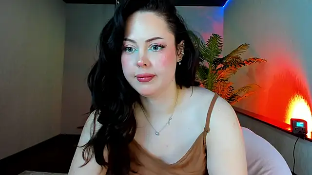 Snapshot of AlbaLimory chatting on 05-08-26, 01:16 AlbaLimory online show from 05-08-26, 01:16
