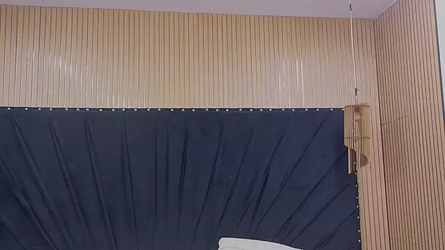 Megan-Horney- online show from 04-09-26, 01:38