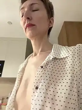 Sensual Flower online show from 02-01-26, 07:29