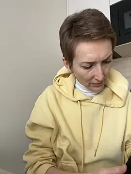 Sensual Flower online show from 02-11-26, 07:35