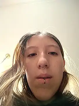 Briar y Blair online show from 01-07-26, 01:13