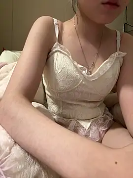 Snapshot of mengmeng776 chatting on 02-16-26, 07:32 mengmeng776 online show from 02-16-26, 07:32