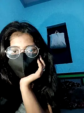 Aaradhya-Rani online show from 03-25-26, 06:03