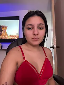 Snapshot of Camila_sanchez25 chatting on 06-01-26, 08:10 Camila sanchez25 online show from 06-01-26, 08:10