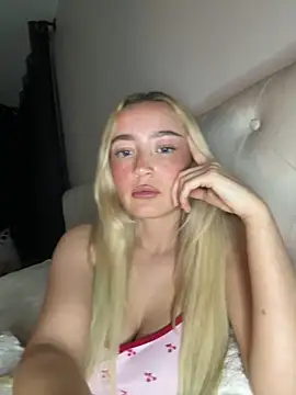 TashaXnaughty online show from 12-18-25, 09:43