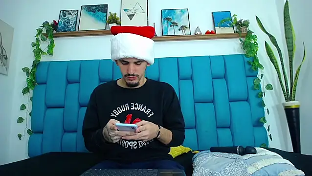 boy Dirty X online show from 12-22-25, 05:04