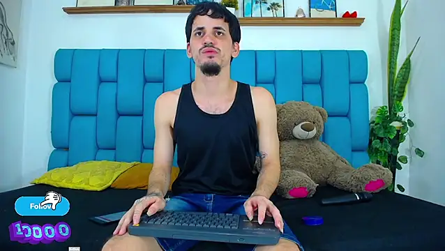 boy Dirty X online show from 04-21-26, 05:14