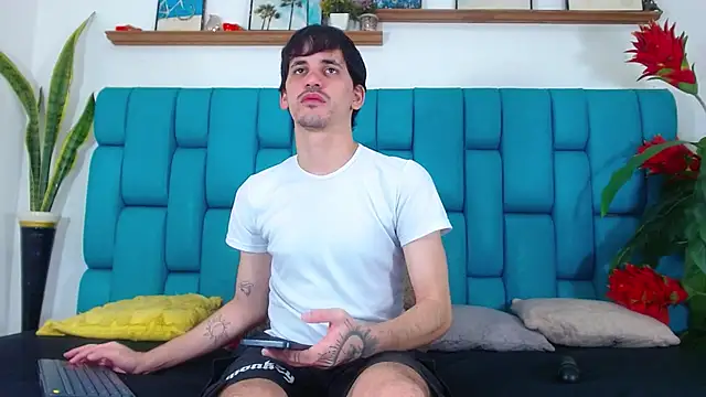 boy Dirty X online show from 06-10-26, 05:39