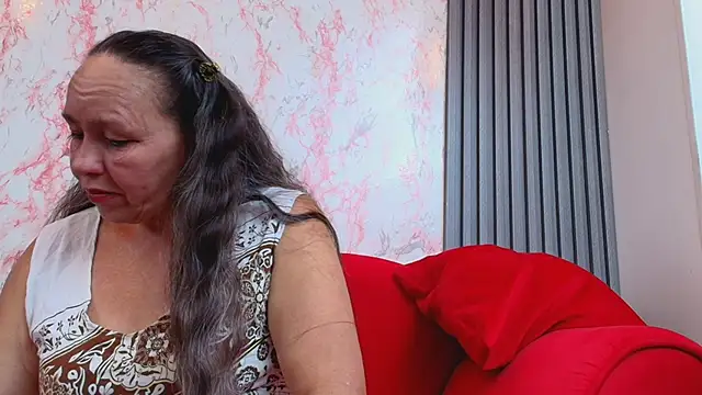 Snapshot of Helenna_Rose chatting on 03-05-26, 02:02 Helenna Rose online show from 03-05-26, 02:02