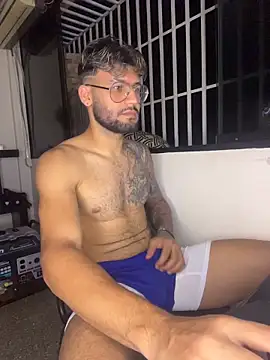 thedragonboyxxx online show from 07-09-26, 05:33