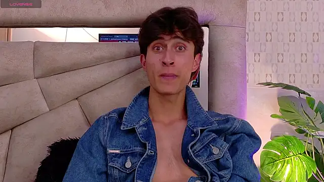 Ithan Skin online show from 03-05-26, 06:48